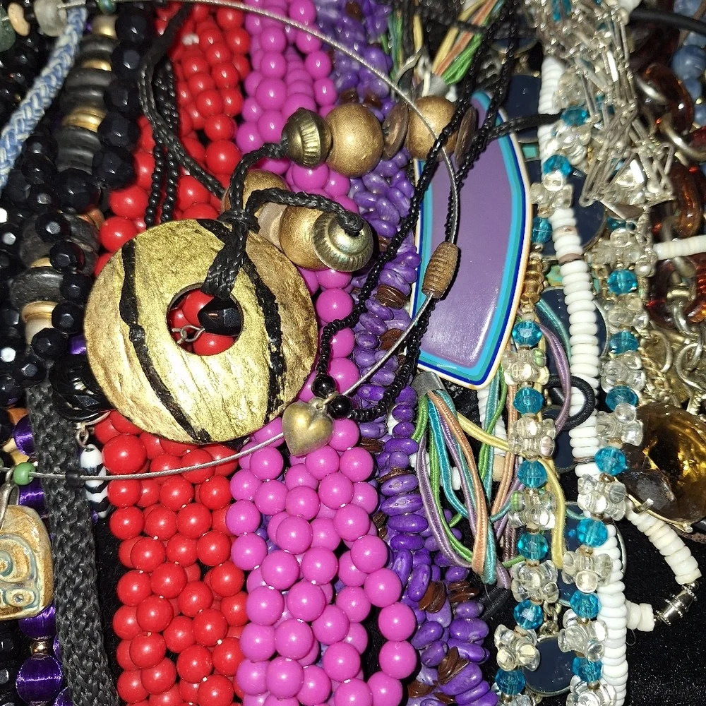 50 Bundle Unlisted Necklaces & Bracelet Lot Colorful BEACHY Boho Coastal Purples